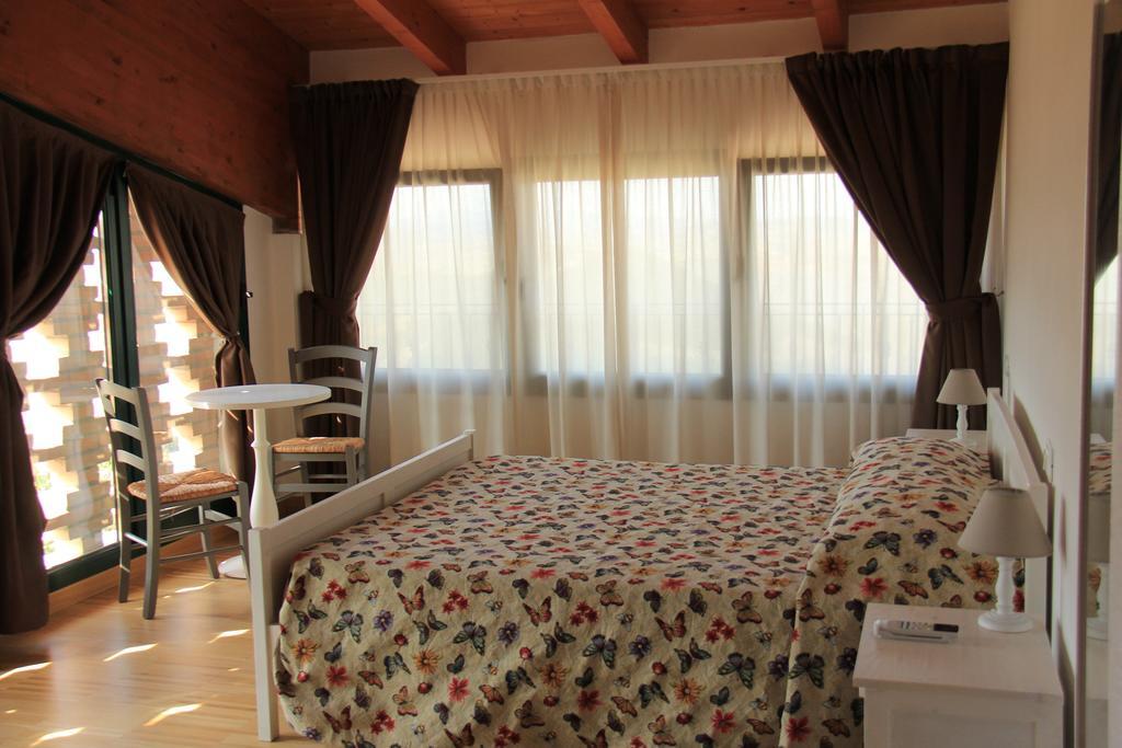 La Palazzina Di Ciagnano Villa ออสซาโน เดลล์ เอมิเลีย ห้อง รูปภาพ